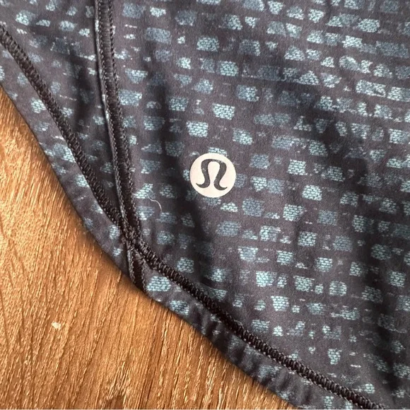 Lululemon Sculpt Tank II - Picture 7 of 7